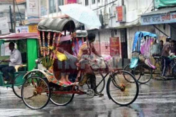 Moderate rainfall in Tripura downs temperature